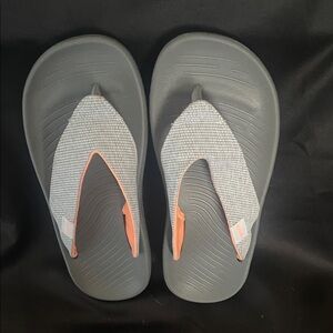 Hey Dude Textured Gray Sole